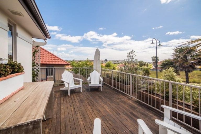 Photo of property in 19 Voyager Drive, Gulf Harbour, Whangaparaoa, 0930