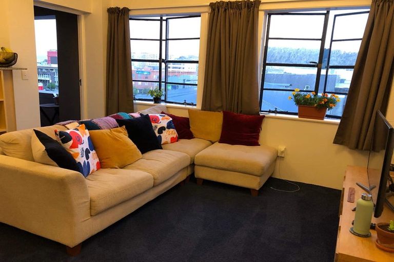Photo of property in Anderson Apartments, 8/248 Willis Street, Te Aro, Wellington, 6011