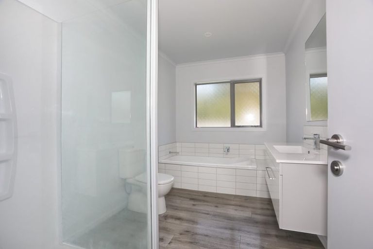 Photo of property in 43 Wilson Street, Bulls, 4818