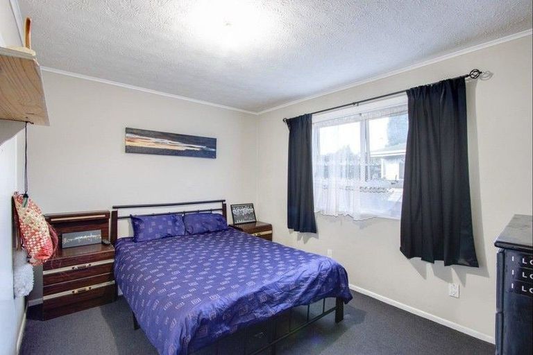 Photo of property in 43 Bill Hercock Street, Pirimai, Napier, 4112