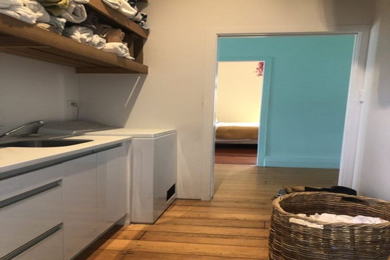 Photo of property in 3 Awanui Street, Birkenhead, Auckland, 0626