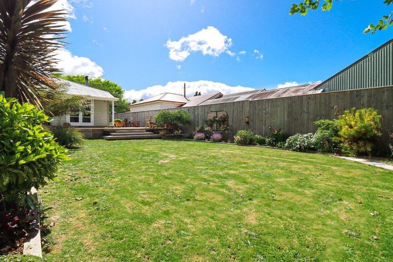 Photo of property in 14 Grant Street, Dannevirke, 4930