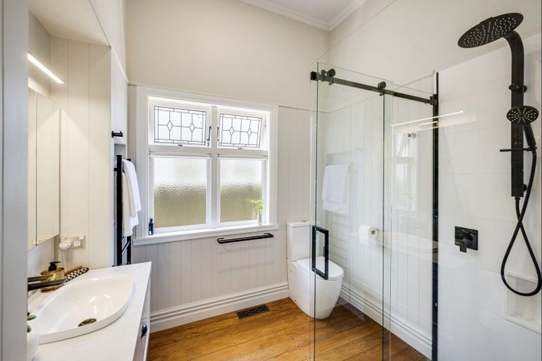 Photo of property in 14 Hall Street, Napier South, Napier, 4110