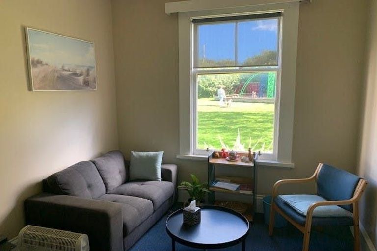 Photo of property in 8 Fancourt Street, Karori, Wellington, 6012