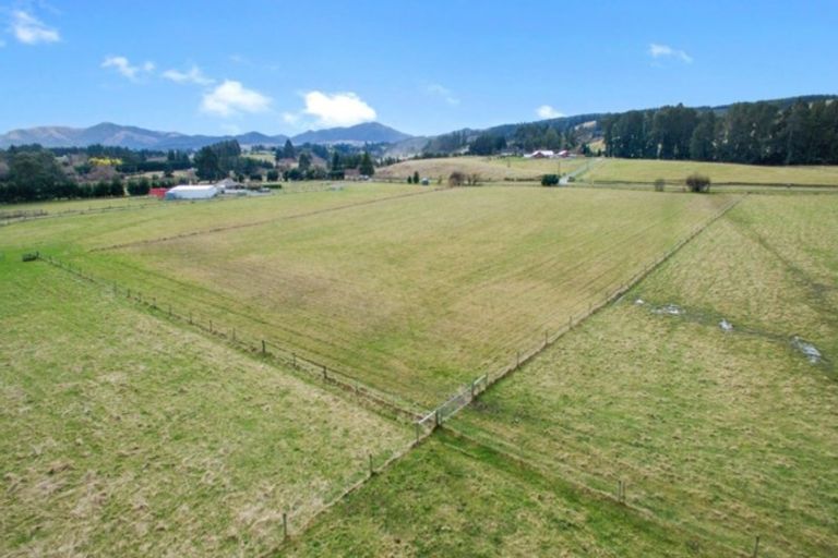 Photo of property in 621 Carrs Road, Loburn, Rangiora, 7472