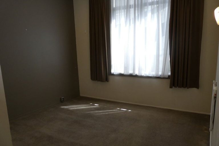 Photo of property in Hb Apartments, 8/3 Holland Street, Te Aro, Wellington, 6011