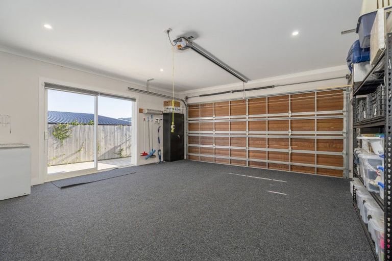 Photo of property in 8 Topping Place, Whitianga, 3510