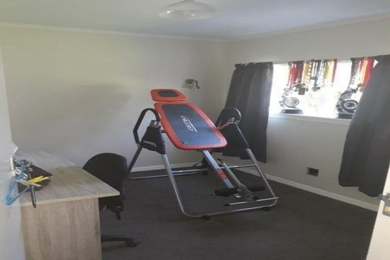 Photo of property in 11 Wynn Place, Howick, Auckland, 2014