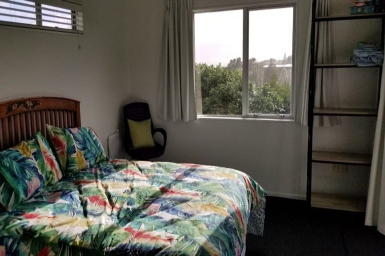 Photo of property in 21 Arden Place, Oakura, 4314