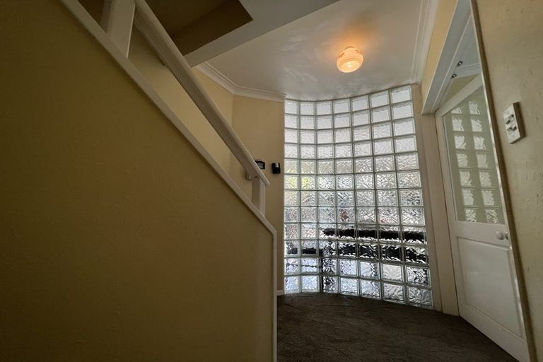 Photo of property in 1/94 Jutland Road, Hauraki, Auckland, 0622