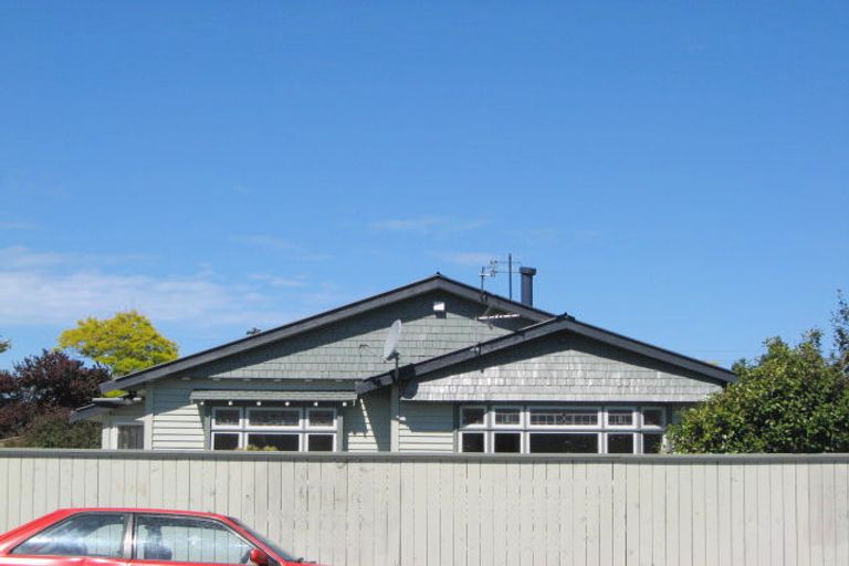 Photo of property in 16 North Parade, Richmond, Christchurch, 8013