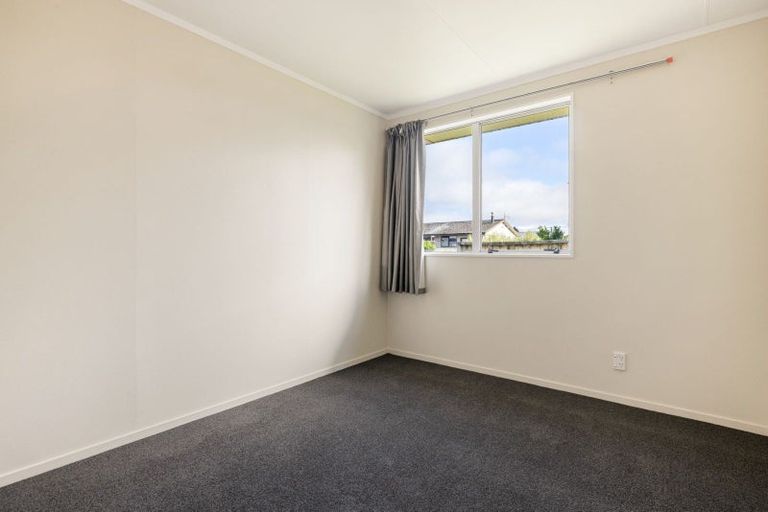Photo of property in 2 Kim Lane, Nawton, Hamilton, 3200
