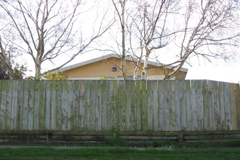 Photo of property in 28 Barton Street, Marton, 4710