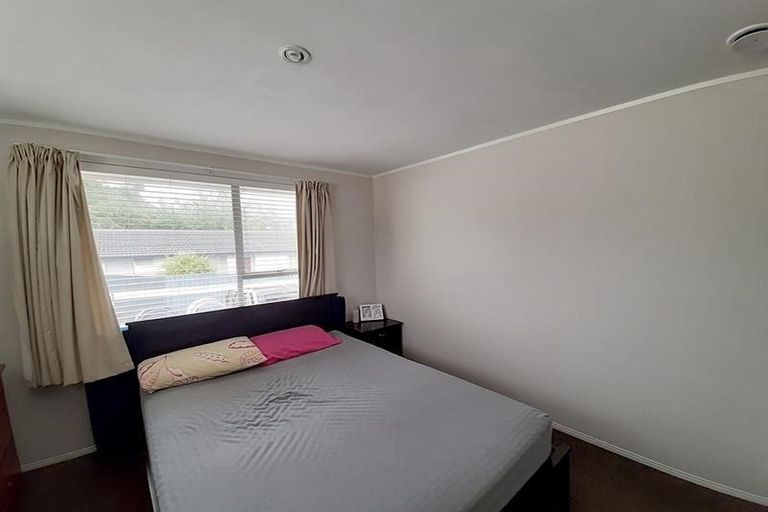 Photo of property in 1/34 Park Estate Road, Rosehill, Papakura, 2113