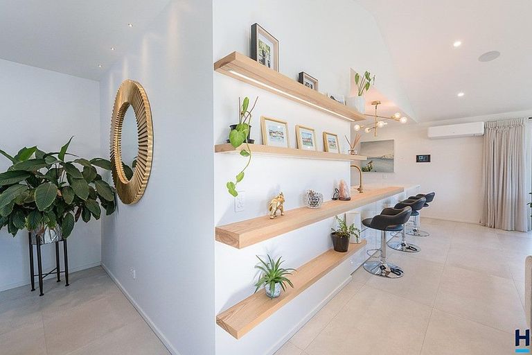 Photo of property in 4 Puketutu Grove, Motueka, 7120