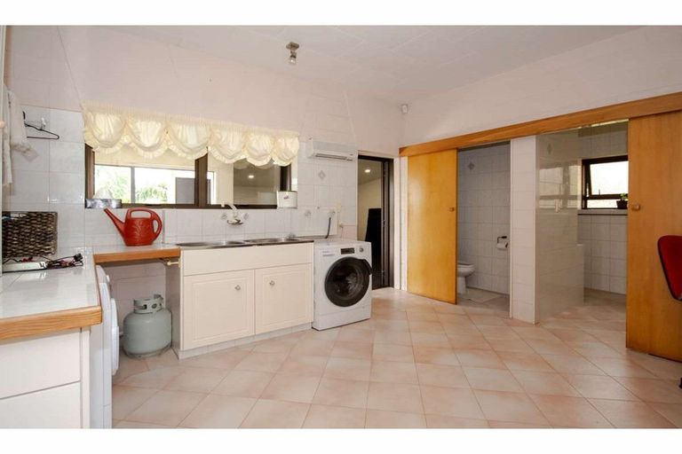 Photo of property in 1 Fuller Terrace, Kerikeri, 0230