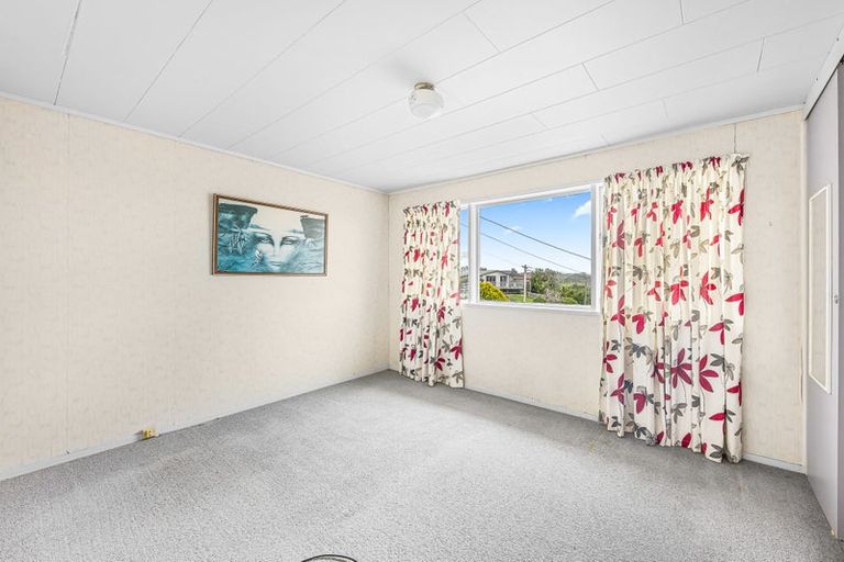 Photo of property in 47 Moffat Road, Red Beach, 0932