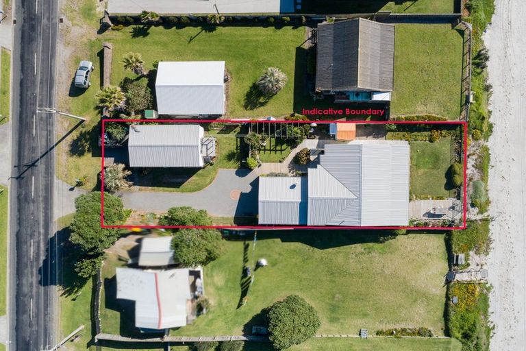 Photo of property in 355 Pukehina Parade, Pukehina, Te Puke, 3189