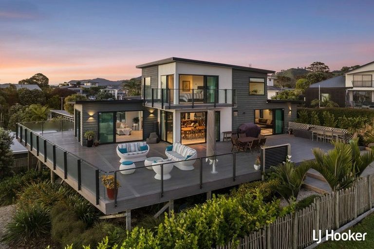 Photo of property in 39b The Crescent, Waihi Beach, 3611