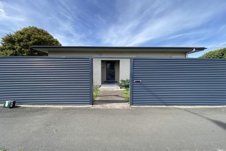 Photo of property in 266 Ferguson Street, West End, Palmerston North, 4410