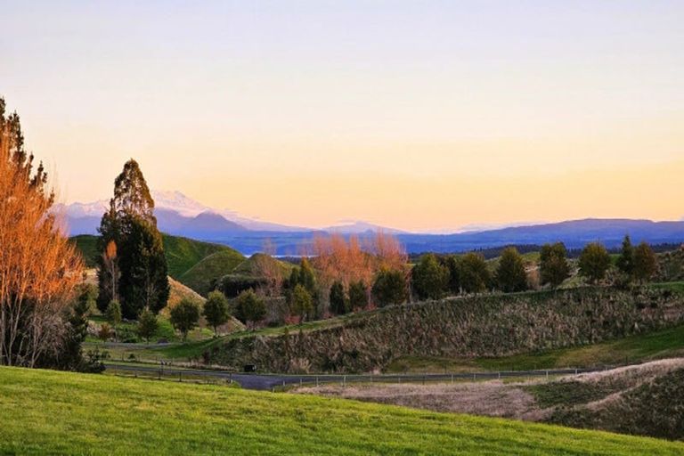 Photo of property in 27 Matarangi Road, Marotiri, Taupo, 3377