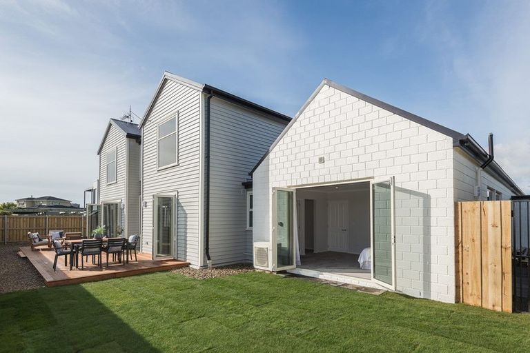 Photo of property in 94 Glenstrae Road, Redcliffs, Christchurch, 8081