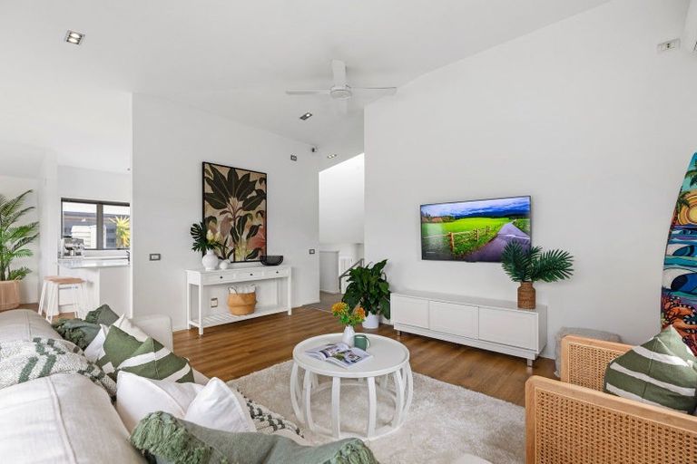 Photo of property in 33b Links Avenue, Mount Maunganui, 3116