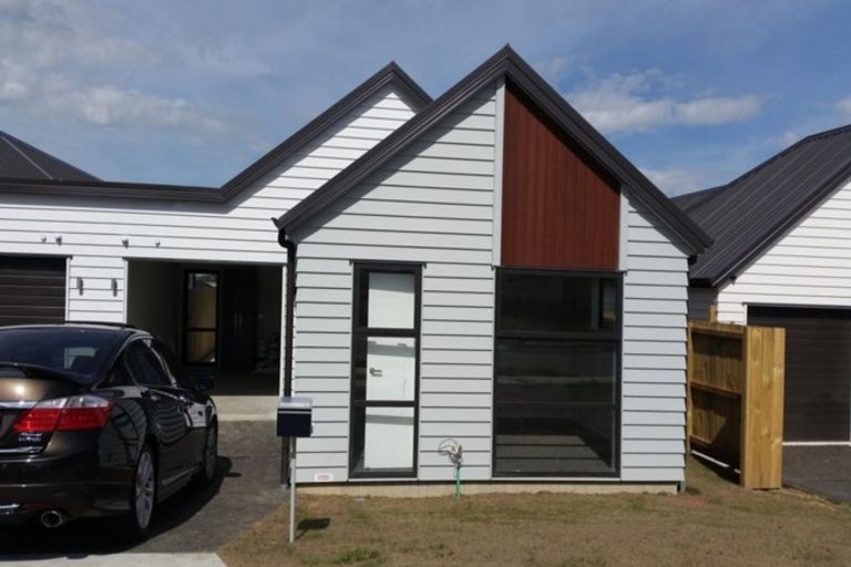 Photo of property in 22b Pakaraka Drive, Papakura, 2110