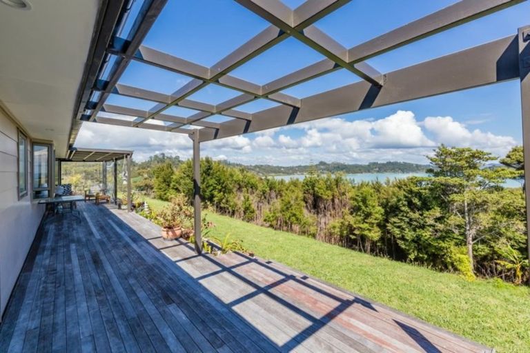 Photo of property in 6 Tikitiki Lane, Russell, 0272