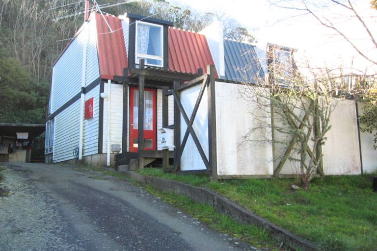 Photo of property in 26 Ranelagh Street, Karori, Wellington, 6012