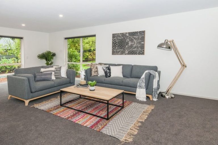 Photo of property in 35a Shalamar Drive, Cashmere, Christchurch, 8022