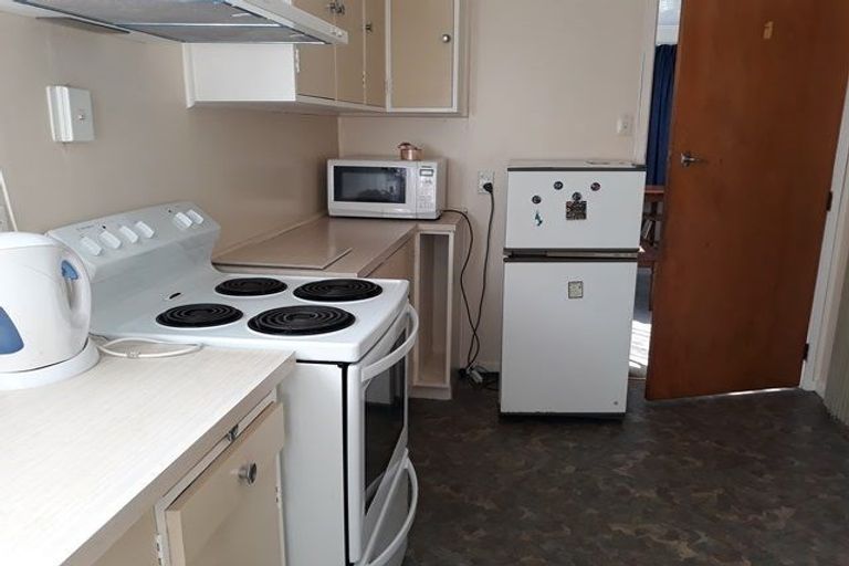 Photo of property in 1-3/68 Manson Street, Terrace End, Palmerston North, 4410