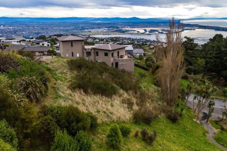 Photo of property in 14 Stoneyridge Close, Mount Pleasant, Christchurch, 8081