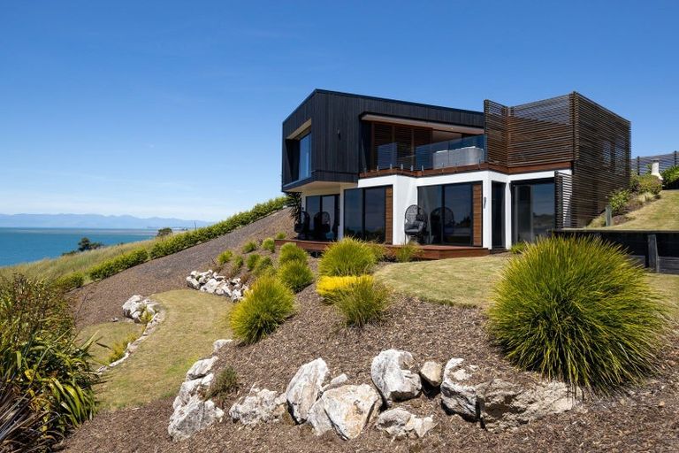 Photo of property in 3 Tarepa Court, Kaiteriteri, Motueka, 7197