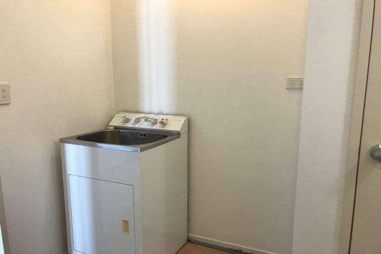 Photo of property in 4/7 Robins Road, Judea, Tauranga, 3110