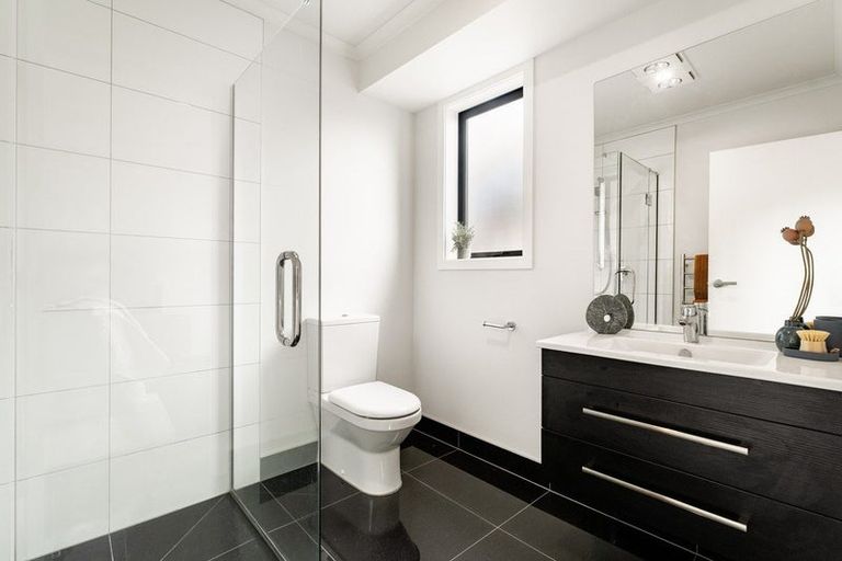 Photo of property in 37 Parau Drive, Bethlehem, Tauranga, 3110