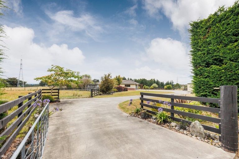 Photo of property in 32 Stoneleigh Lane, Aokautere, Palmerston North, 4471