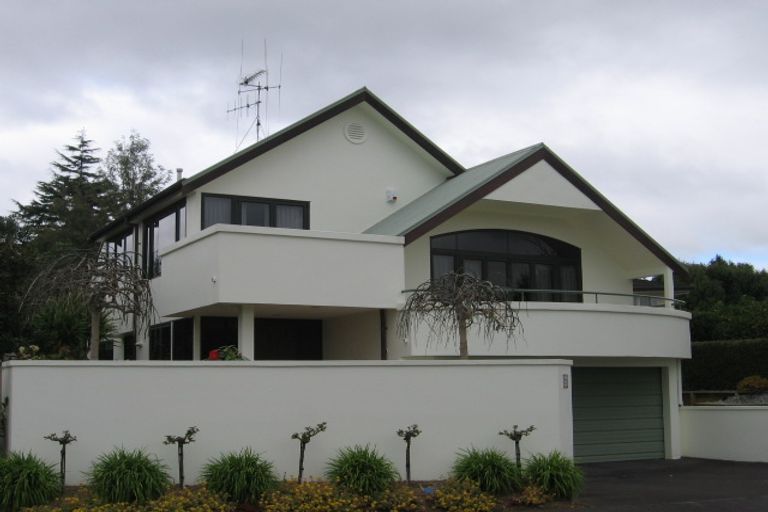 Photo of property in 2 Mahoe Street, Matua, Tauranga, 3110