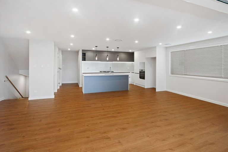 Photo of property in 60a Dominion Street, Takapuna, Auckland, 0622