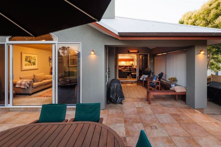 Photo of property in 3a Windsor Street, Terrace End, Palmerston North, 4410