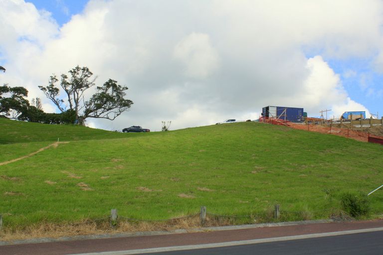 Photo of property in 80-82 Lax Crescent, Leigh, 0985