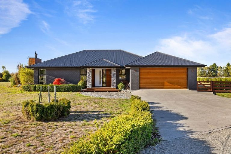 Photo of property in 25 Long View Lane, Swannanoa, Rangiora, 7475