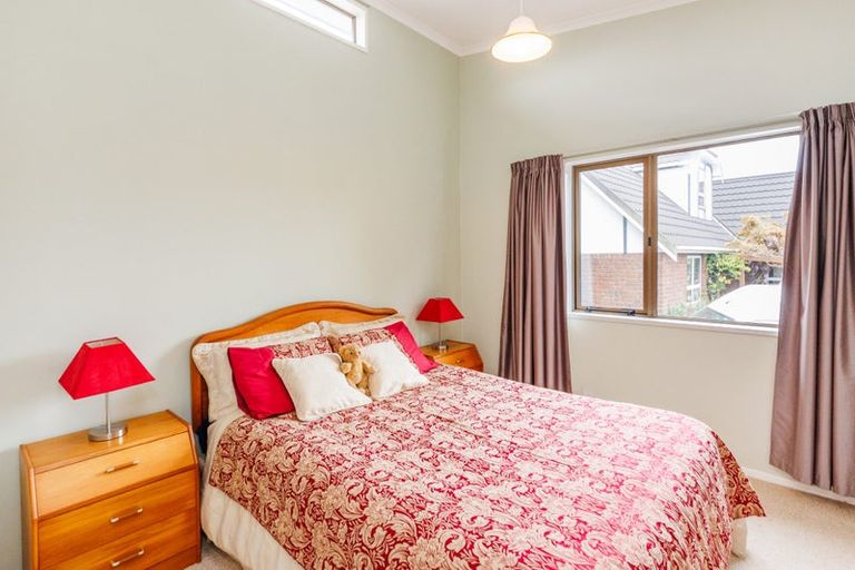 Photo of property in 69 Waterloo Crescent, Hokowhitu, Palmerston North, 4410