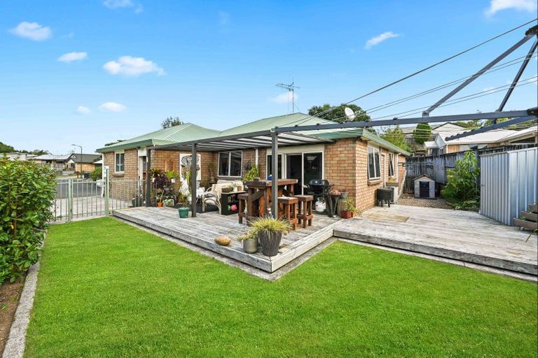 Photo of property in 25 Pointon Glade, Grandview Heights, Hamilton, 3200