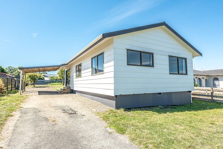Photo of property in 110 Hinau Street, Castlecliff, Whanganui, 4501