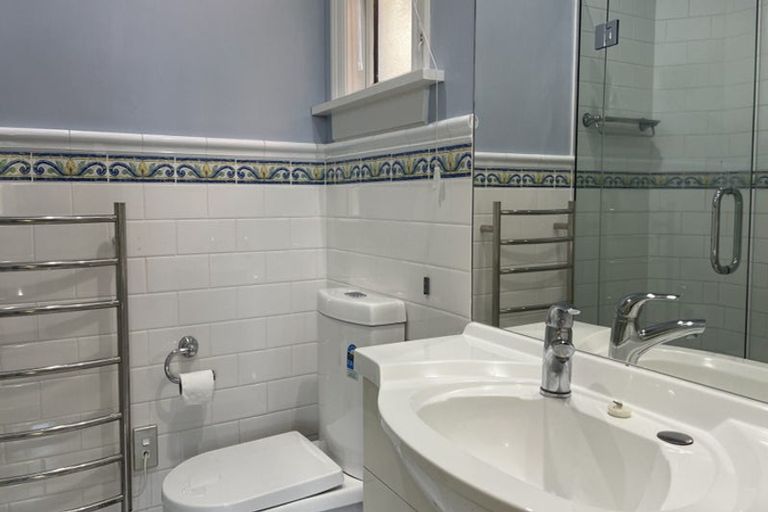 Photo of property in 38 Puriri Street, Riccarton, Christchurch, 8041