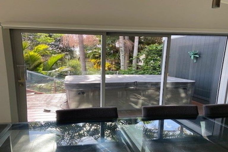Photo of property in 14 Oromahoe Road, Opua, 0200