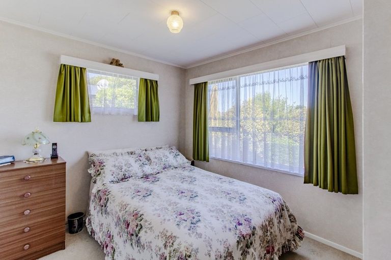 Photo of property in 29 Shortland Street, Tamatea, Napier, 4112