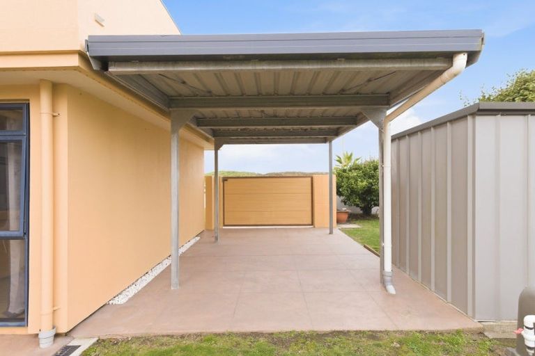 Photo of property in 1 Bermuda Drive, Papamoa Beach, Papamoa, 3118