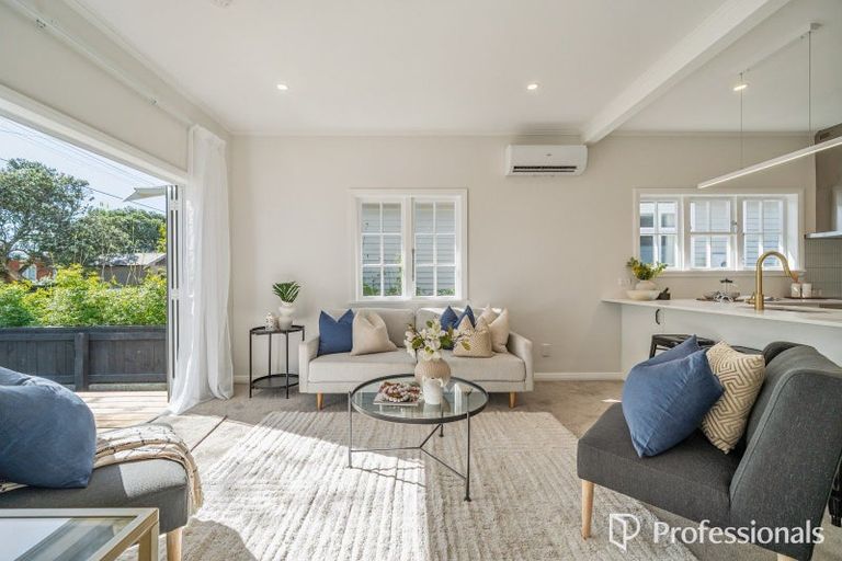 Photo of property in 12 Trafalgar Street, Waiwhetu, Lower Hutt, 5010